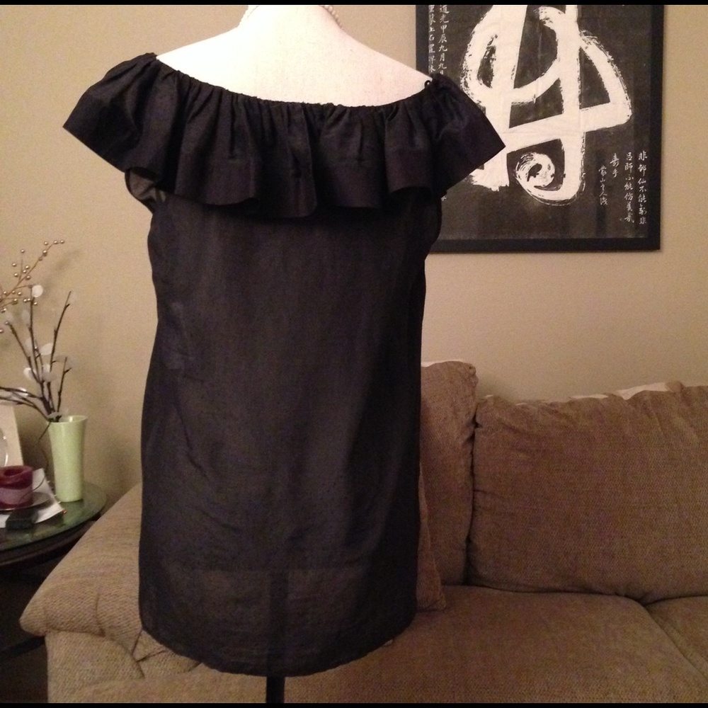 RED Valentino Black Ruffle Top Textured Silk - Picture 2 of 4